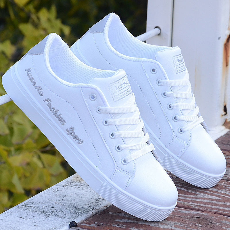 Autumn Men Casual Shoes Winter Men's Board Shoes Light Sports Shoes Men Tennis Sneaker Soft White Shoes Male Flat Shoes