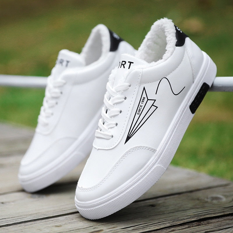Autumn Men Casual Shoes Winter Men's Board Shoes Light Sports Shoes Men Tennis Sneaker Soft White Shoes Male Flat Shoes