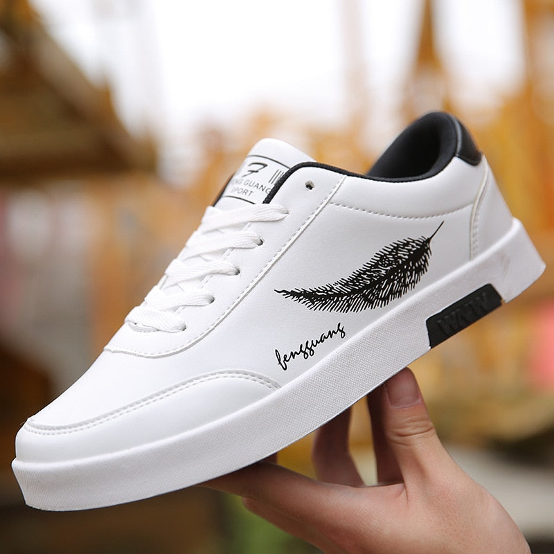Autumn Men Casual Shoes Winter Men's Board Shoes Light Sports Shoes Men Tennis Sneaker Soft White Shoes Male Flat Shoes